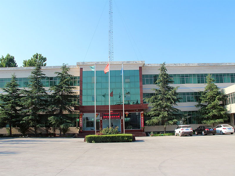 公司響應(yīng)國(guó)家環(huán)保要求，對(duì)企業(yè)進(jìn)行土壤檢測(cè)，各項(xiàng)檢測(cè)結(jié)果均達(dá)標(biāo)